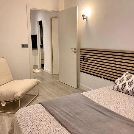 Gold House - Centro Vigo